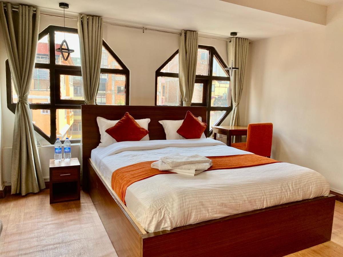Hotel Pala Катманду Екстериор снимка