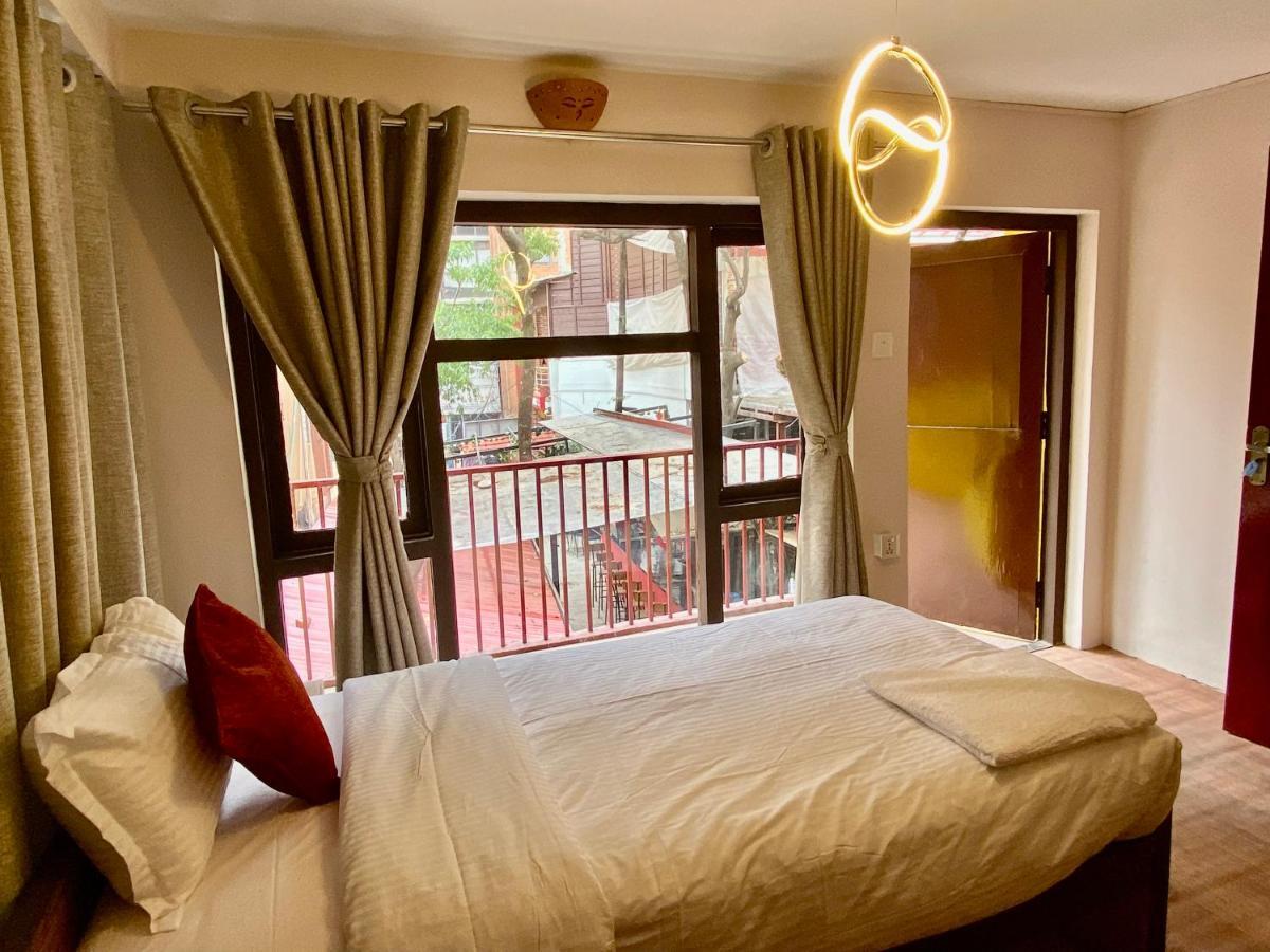 Hotel Pala Катманду Екстериор снимка