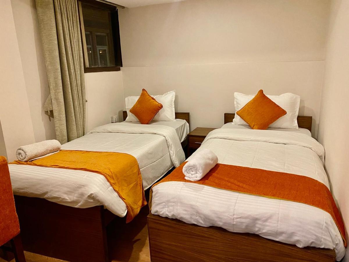 Hotel Pala Катманду Екстериор снимка