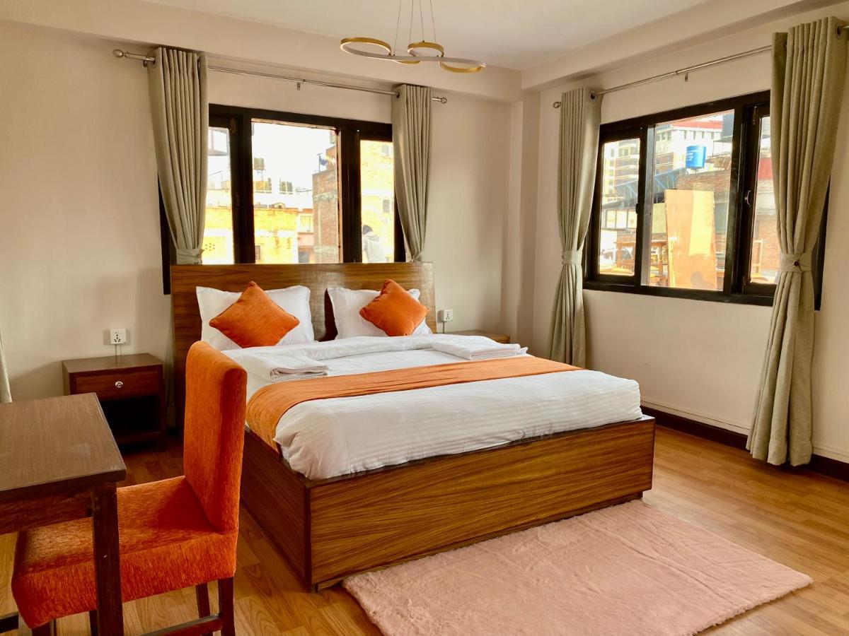 Hotel Pala Катманду Екстериор снимка