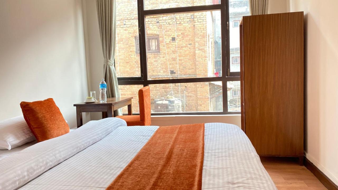 Hotel Pala Катманду Екстериор снимка